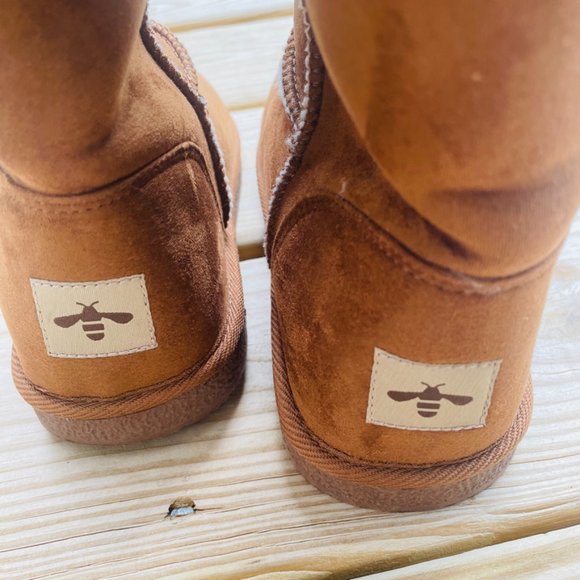 NWOT Willowbee Zoey Boot Size 7 - Picture 8 of 12